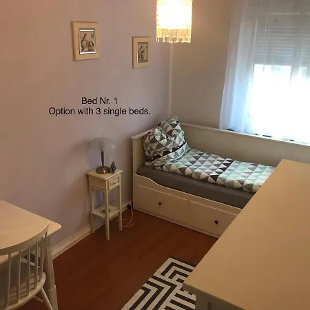 2 Schwabing Near Bmw World, Olympiapark Apartment *
