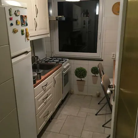 2 Schwabing Near Bmw World, Olympiapark *